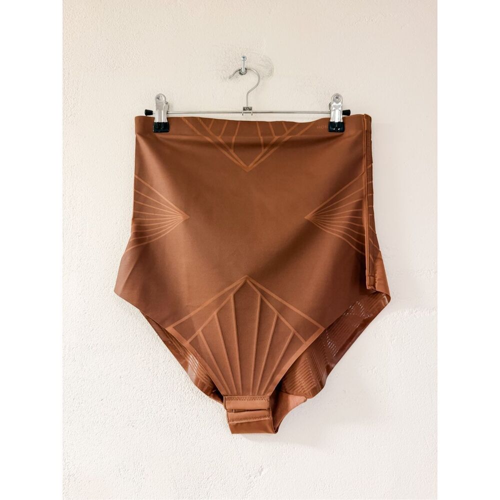 Honeylove Shadowsculpt High Waist Brief in Brown Large